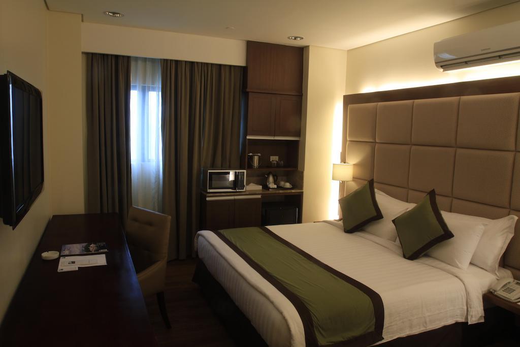 Santomas Suites Santo Tomas Room photo